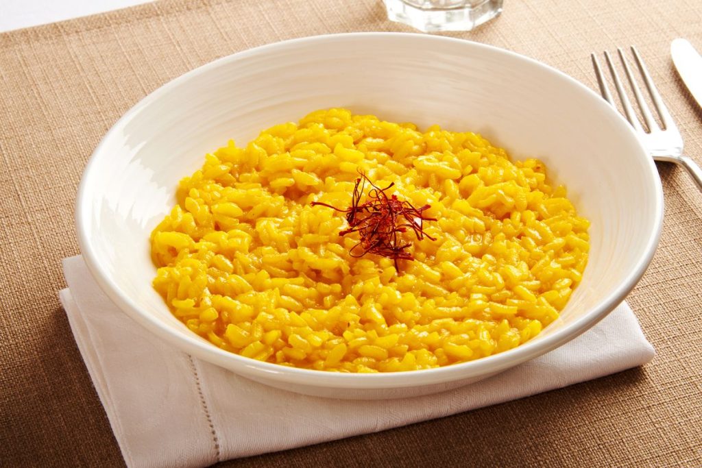 Sylwestrowe przysmaki włoskie – risotto alla Milanese z szafranem