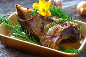 Agnello – pieczona jagnięcina na włoską Wielkanoc