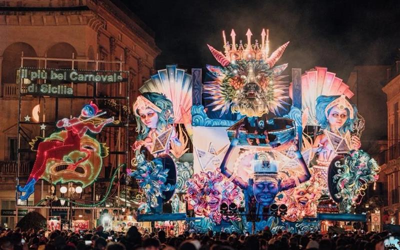 Karnawał we Włoszech – acireale