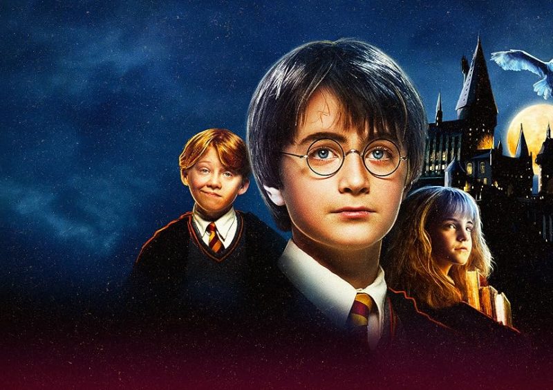 Zamek Hogwart i włoska flaga, symbol nauki włoskiego z Harrym Potterem